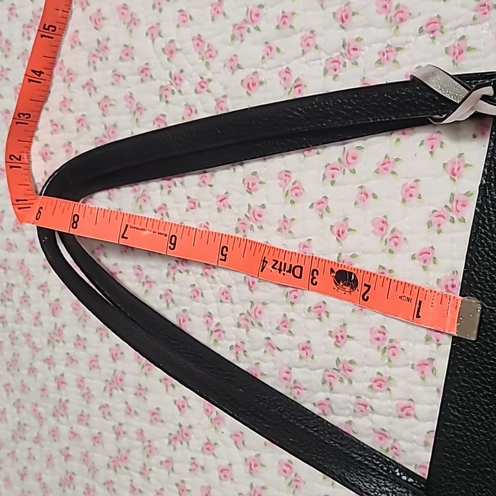 New Victoria Secret super cute oversized bag π - Picture 7 of 9
